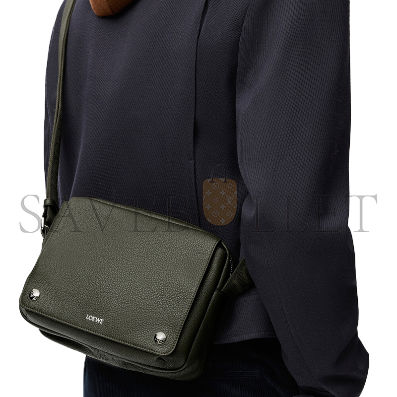 LOEWE MEDIUM PEBBLE MESSENGER BAG IN SUPPLE GRAINED CALFSKIN BANBA73X04 (23*18*9cm)
